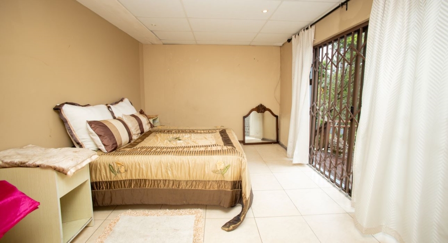 5 Bedroom Property for Sale in Vincent Heights Eastern Cape